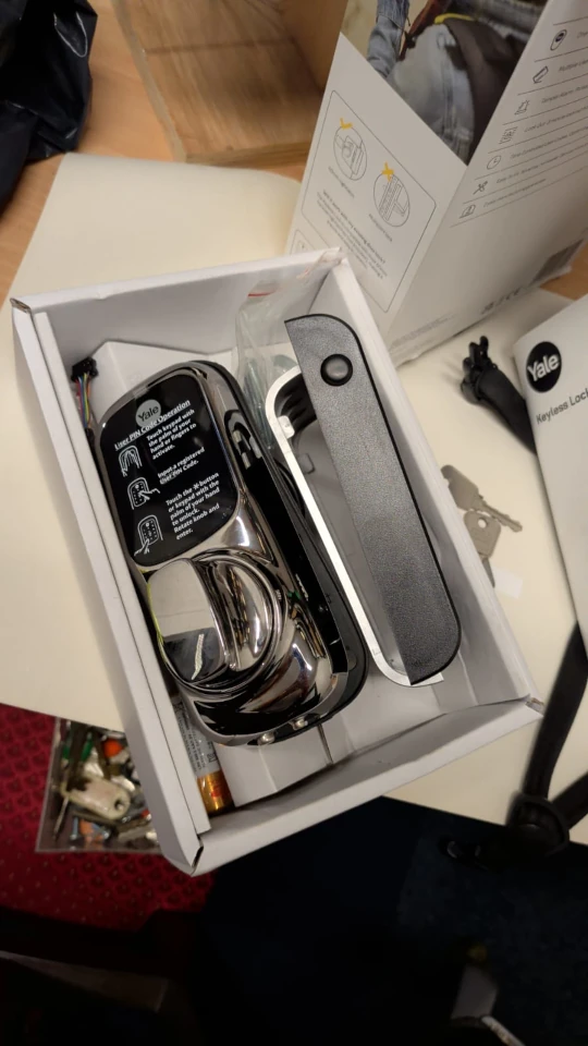 smart lock with digital camera